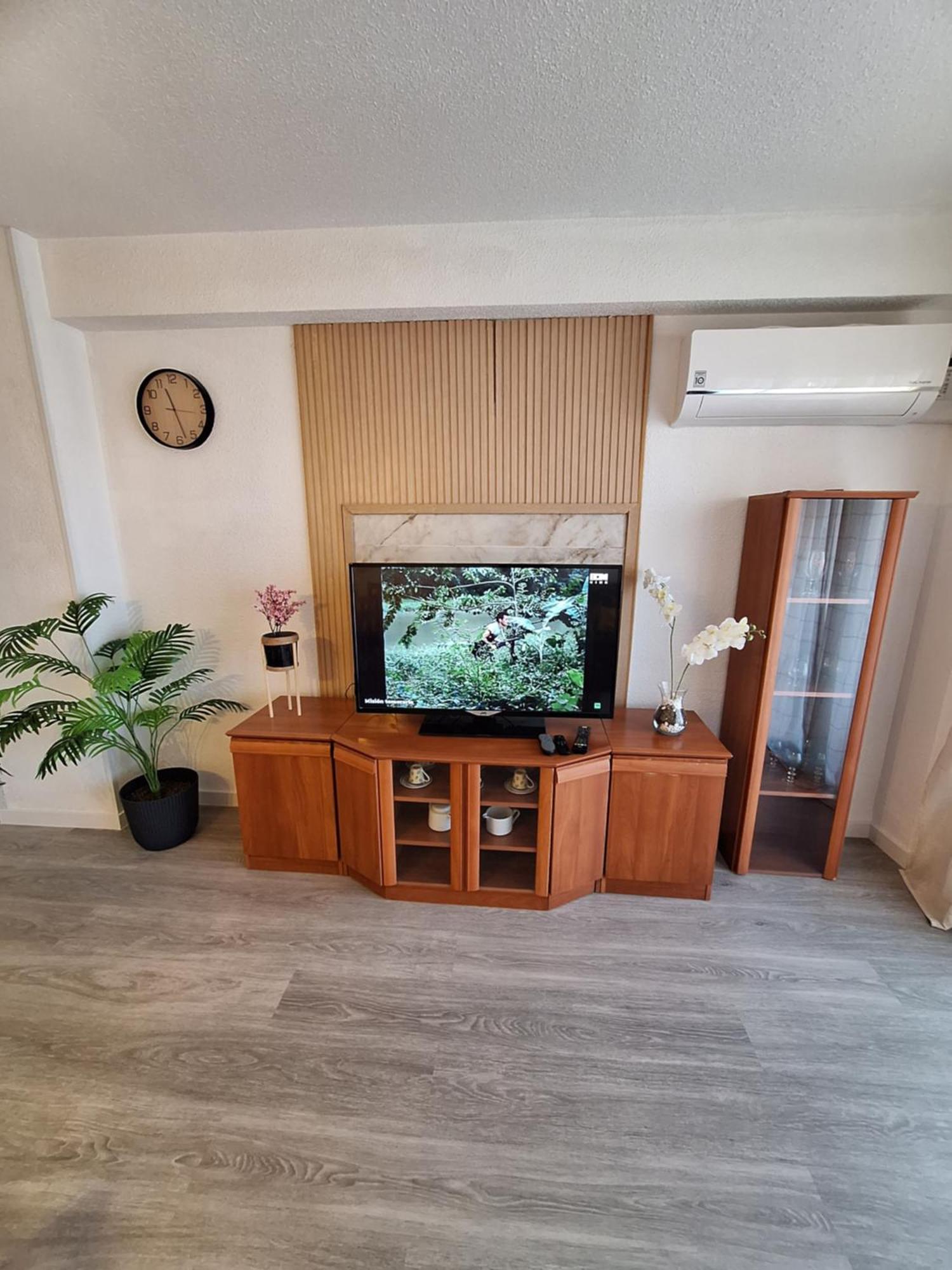 Beautiful 2 Bedrooms Aparatament Benidorm Exterior photo
